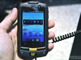 強悍 Android 手機！Caterpillar CAT B10 防刮、防水又防塵