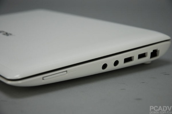asus-eee-pc-1101ha_03