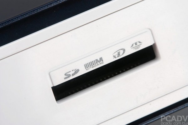 acer-aspire-revo_07