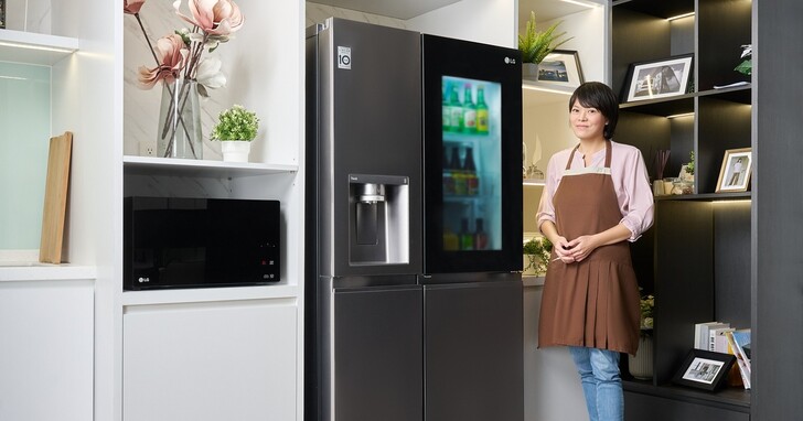 LG InstaView敲敲看門中門冰箱更好收納，拯救過年「阿嬤爆倉冰箱」