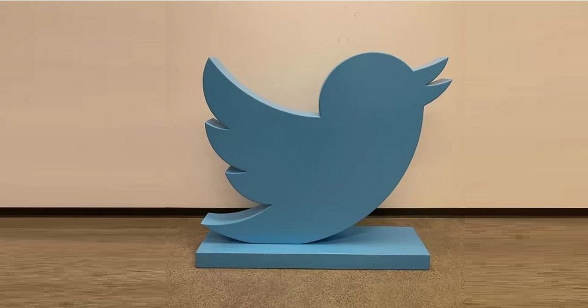 為了省錢Twitter拍賣數百件「多餘的辦公室資產」,連LOGO「小藍鳥」都賣了