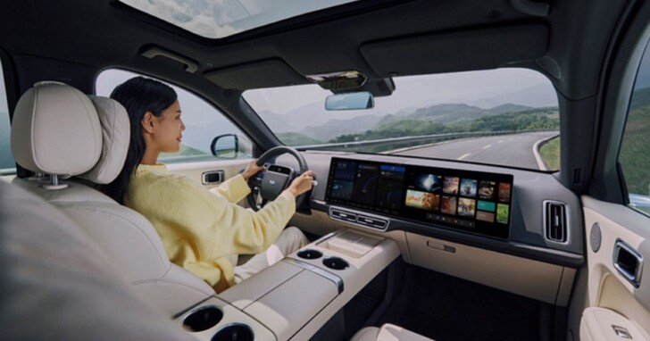 CarPlay 仍停留在2022年，Android Automotive的汽車生態野心已經成形