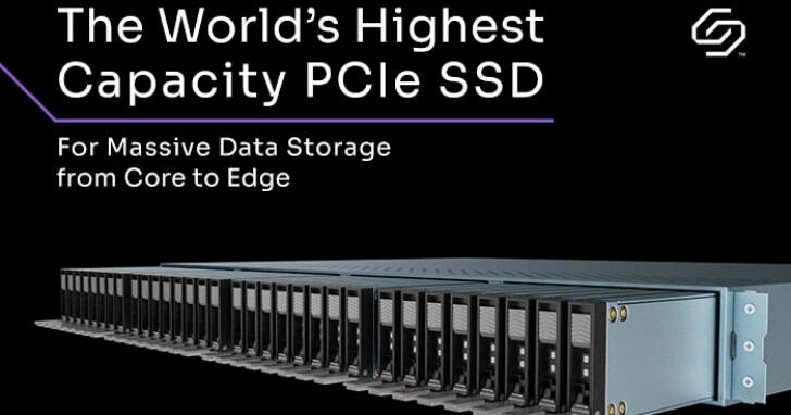 Solidigm 發表擁有 61.44TB 容量的資料中心 QLC PCIe SSD