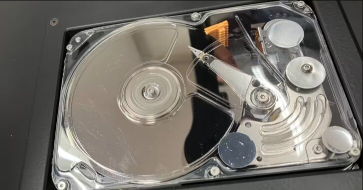將機械硬碟15TB秒變30TB，SONY研發出可將HDD硬碟容量增加一倍的雷射二極體技術即將量產