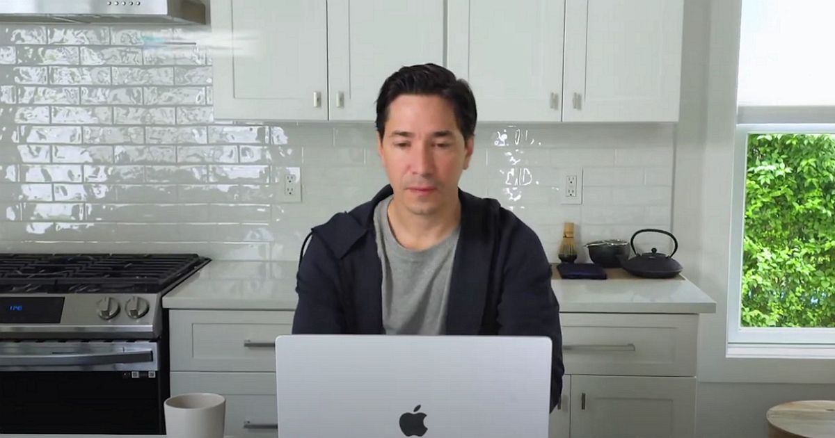 前「Mac Guy」演員 Justin Long成跳槽GUY,高通也找他來棄Mac改用Snapdragon X Elite筆電