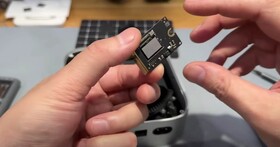 M4 Mac mini 256GB入門版本，已經有DIY高手成功將SSD升級改裝到1TB