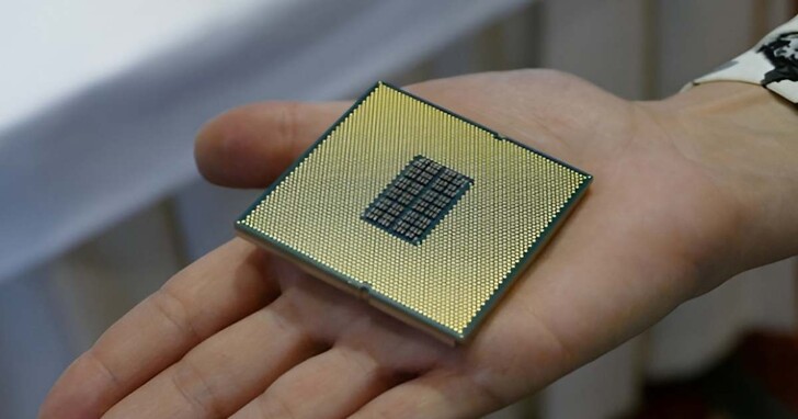 高通挖角英特爾 Xeon 首席架構師，強攻伺服器 CPU 市場