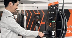 台灣大哥大 MyCharge 擴大充電服務，AC 充電樁上線隨插即充功能