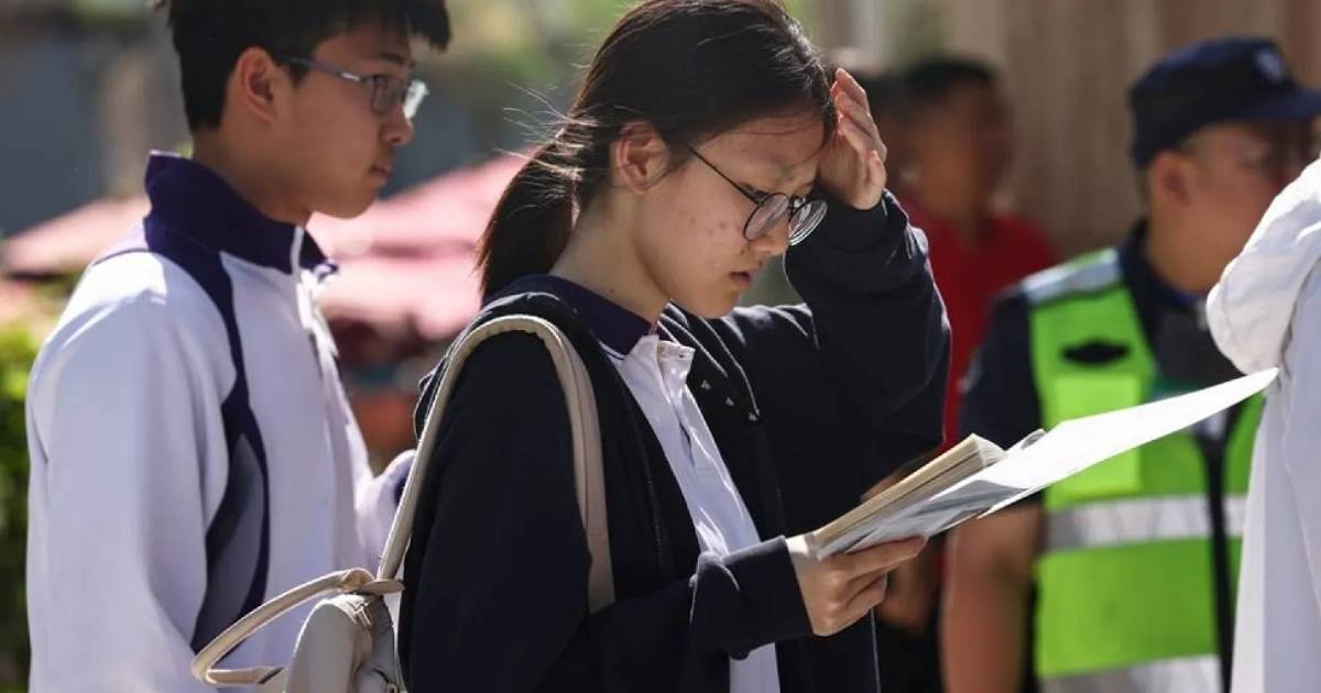 中國大學用系統偵測論文是否AI寫的,大學生掀起「降智寫作」花錢改壞自己的論文只求畢業