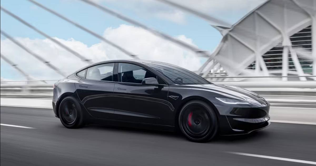 特斯拉韓國爆電池災情!4500 輛 Model 3 / Y 疑似電芯老化,萬人連署要求召回