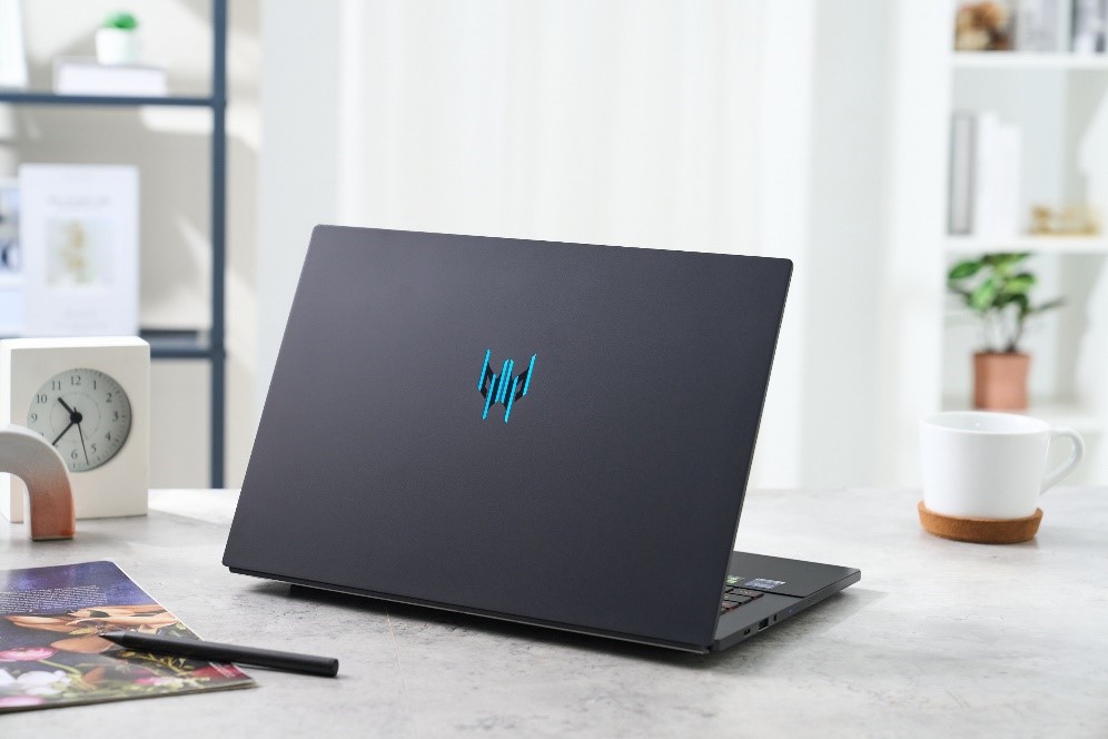 Acer Predator Triton 14 AI 開箱實測：頂尖效能結合雙觸控設計，遊戲與創作兼得的輕薄電競筆電！