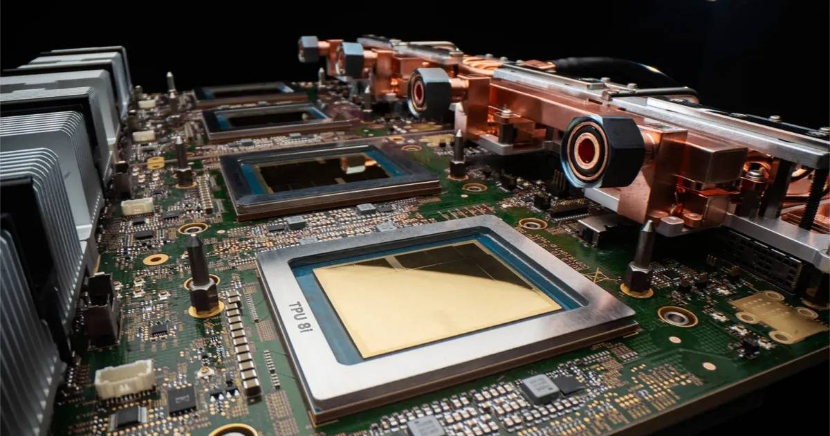 Google TPU v8i 狂塞 384MB SRAM，效能暴衝 2.8 倍，AI 晶片戰火全面升級！