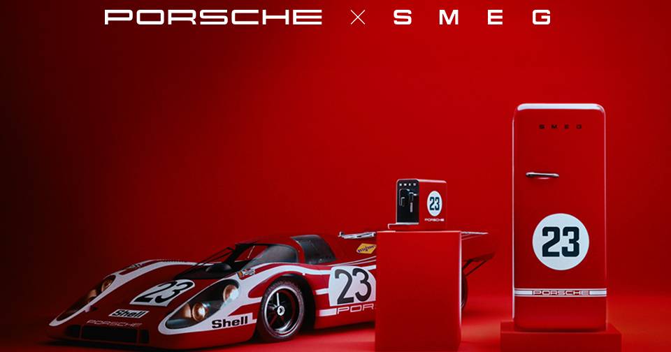 把 Porsche 賽道美學搬進家中！SMEG 推出聯名復古冰箱、咖啡機，7/18 限量開賣