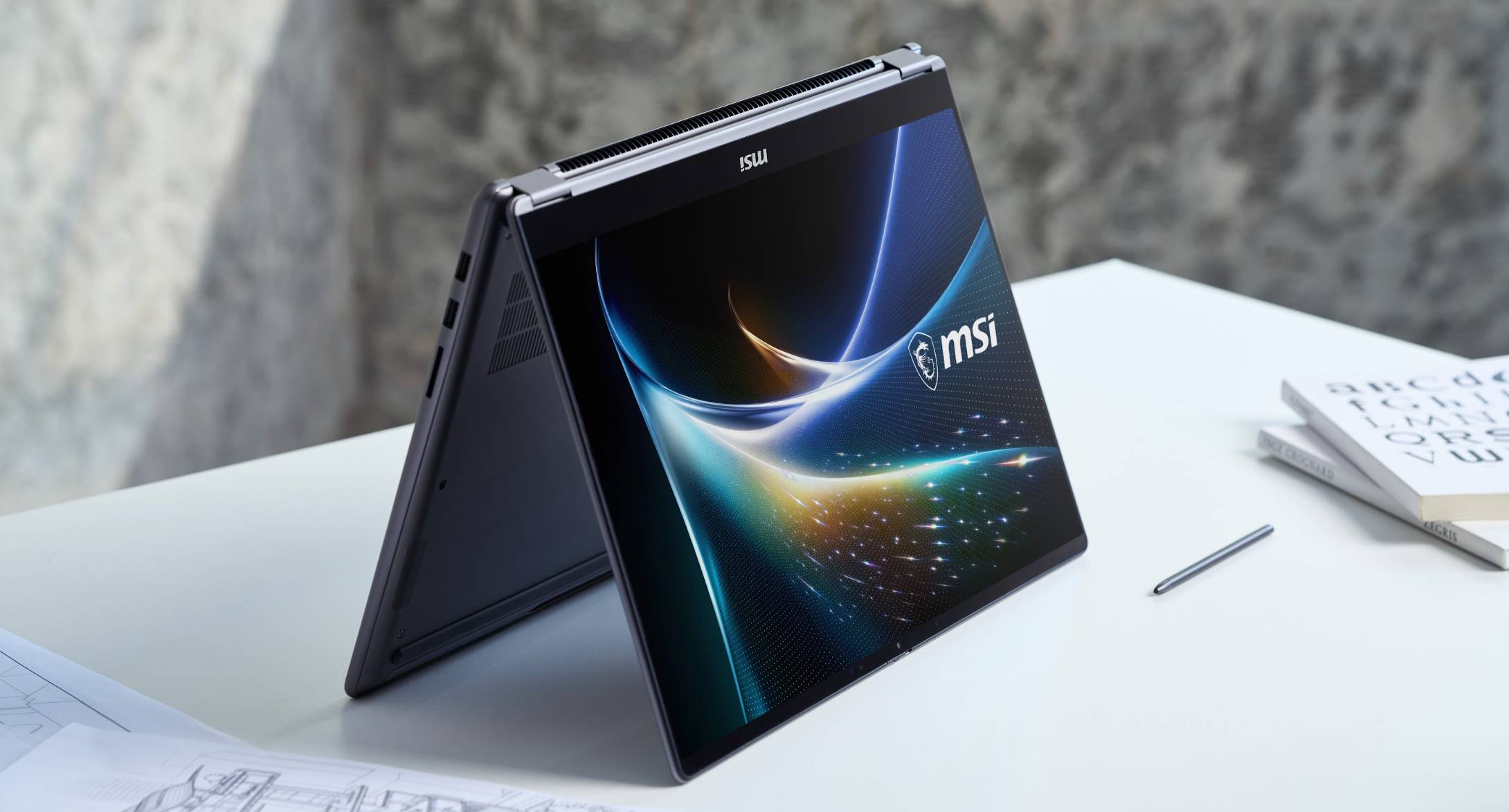MSI Prestige N16 Flip AI+ 預購：RTX Spark、64 及 128GB 統一記憶體可選，售價 139,900 元起