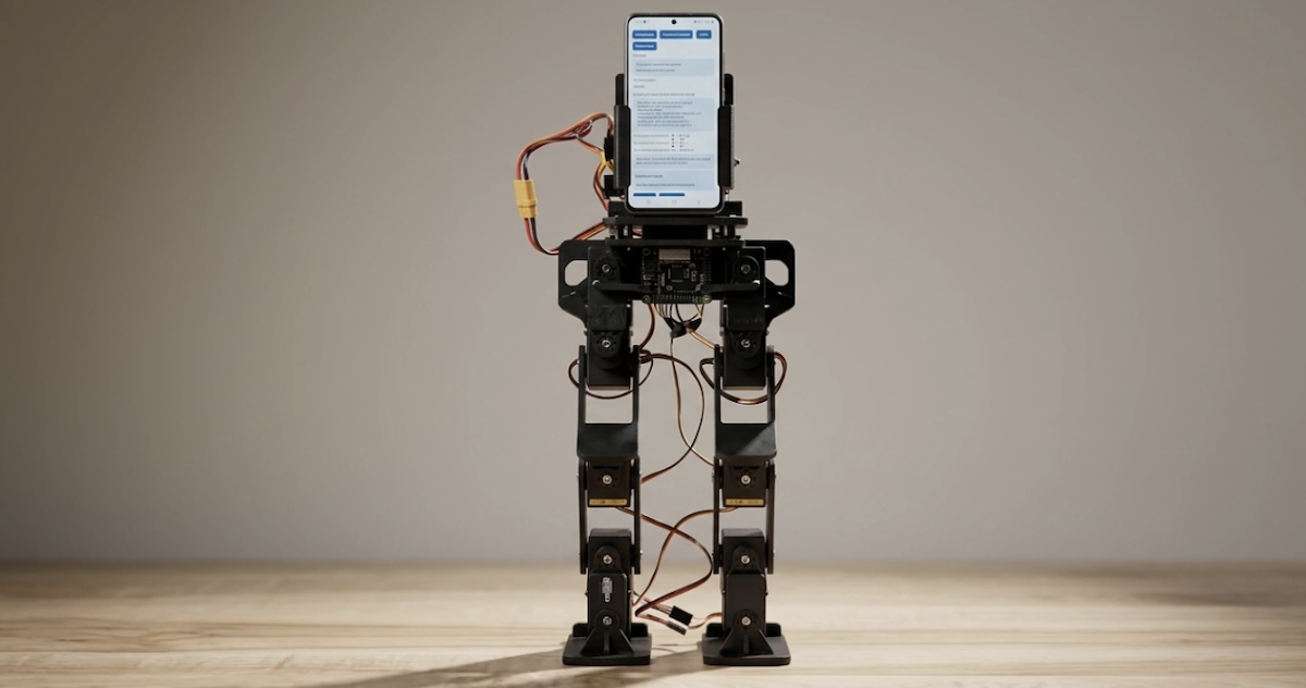 舊手機別丟！UCLA 研發 PhoneBot 讓廢棄手機變身人形機器人「最強大腦」