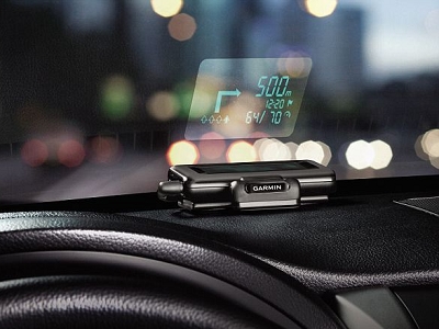 Garmin 推出可攜式抬頭顯示儀，在擋風玻璃上顯示導航資訊