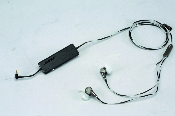 Bose QuietComfort 20：入耳式高行動力降噪耳機