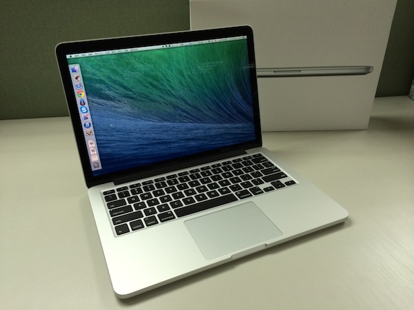 MacBook Pro Retina 2013 版出現鍵盤、觸控板停止動作問題