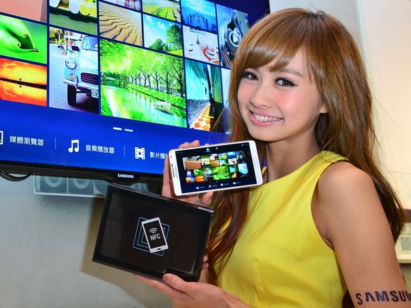 Samsung HomeSync 動手玩：支援 48 台裝置同步備份的 Android 雲端影音儲存裝置