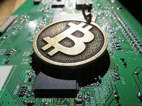 比特幣挖礦程式怎麼挖？什麼是礦池？礦機有幾種類型？比特幣原理一次看懂