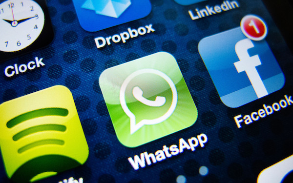 Facebook 以 160 億美元天價收購 WhatsApp