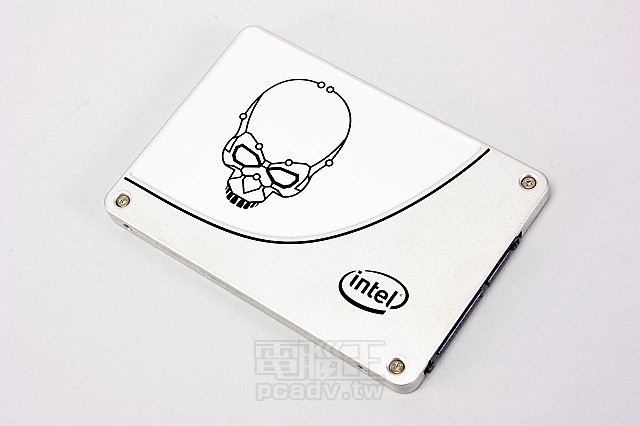 超頻版SSD，Intel SSD 730 固態硬碟實測，自家控制器搭企業級結構