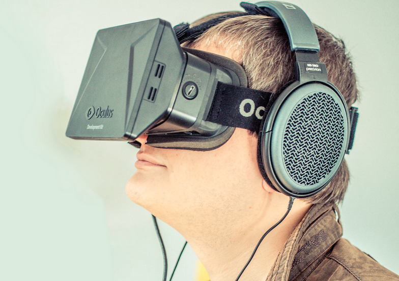 Facebook 收購虛擬實境公司 Oculus VR，20億美金、5天完成收購
