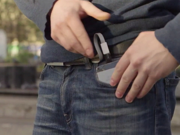 XOO Belt：一條能幫手機充電的皮帶