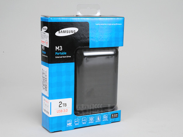 Samsung M3 2.5 吋外接硬碟實測，薄型機身內藏 2TB 大容量