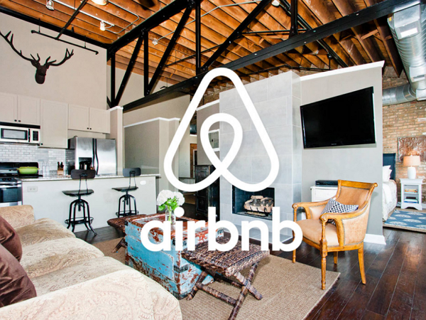拚合法落地，共享空間服務 Airbnb 共同創辦人來台與政府對話