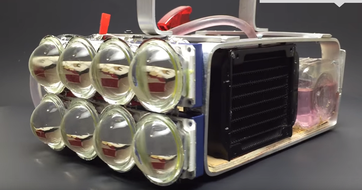 Maker自製超狂水冷式「手電筒」，亮度達72,000流明