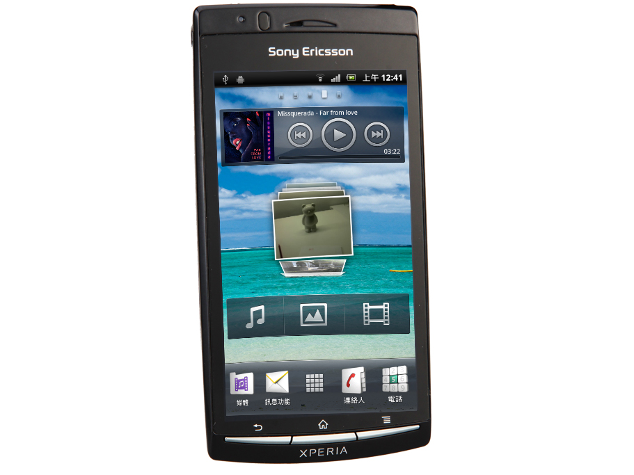 Bravia 手機初登場 Sony Ericsson Arc