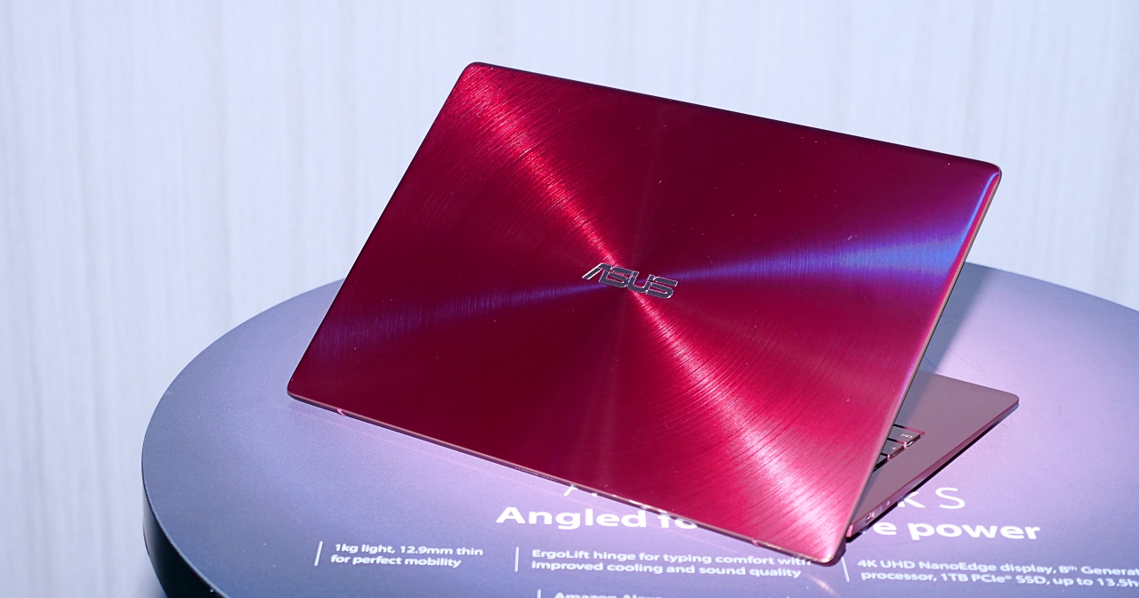 13.3 吋超輕 1kg，ASUS 發表 ZenBook S 輕薄筆電