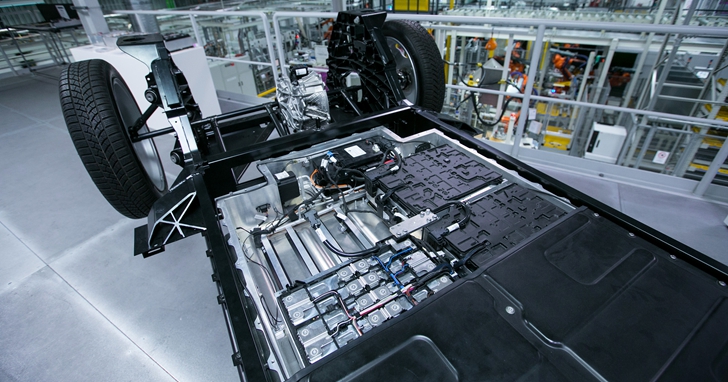 電動車電池生產的過程中，所排放的二氧化碳比傳統的燃油車來得高
