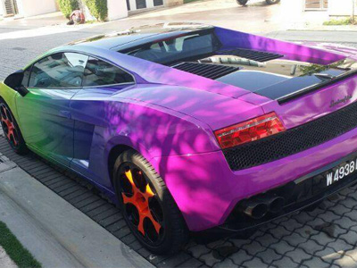 【熱門話題】彩色烤漆的藍寶堅尼 Lamborghini Gallardo你會開嗎？