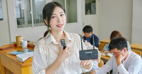 圓剛 AVerMic AW315 教學專用無線麥克風開箱：無線好操作、音質清晰，師生皆受惠