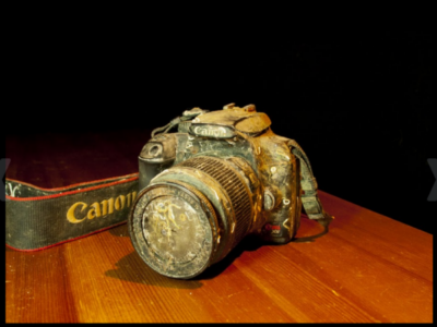 來自太平洋海底的 Canon 1000D，沉睡一年，還能讀出照片