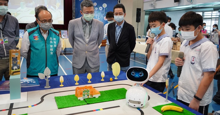 華碩攜手臺北市政府教育局，提供Zenbo Junior智慧機器人寓教於樂