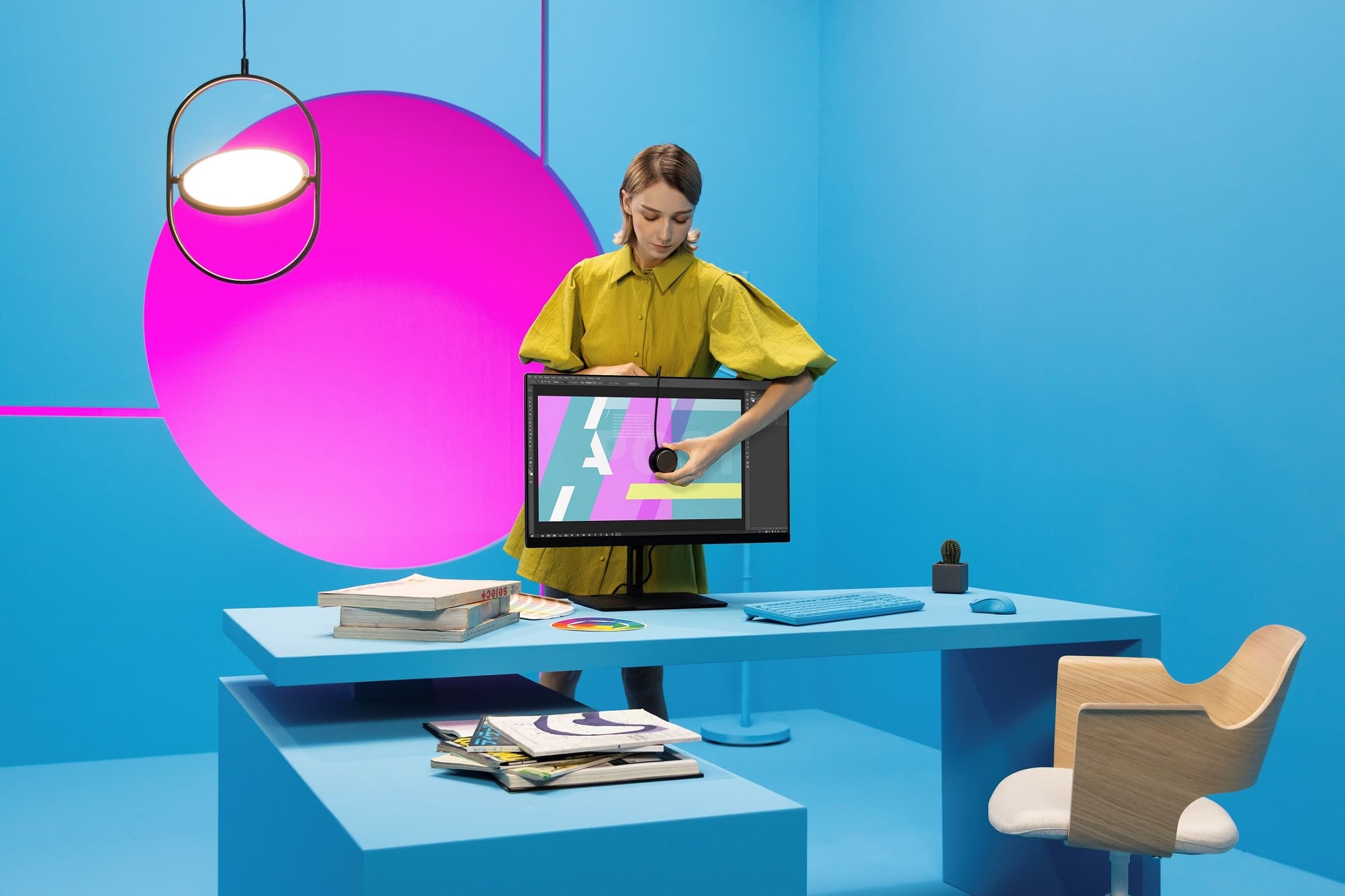 ViewSonic ColorPro專業顯示器榮獲2021年iF設計獎 獨家校色功能、友善使用者體驗、極致簡約外型設計脫穎而出