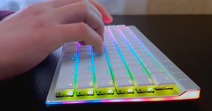 MechaClix MX10鋁質超薄鍵盤在走，RGB還是要有