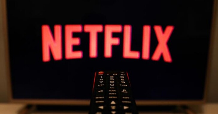Netflix著急了！十年來首次付費用戶流失20萬人，喊出最快2023年全球打擊帳號共享行為