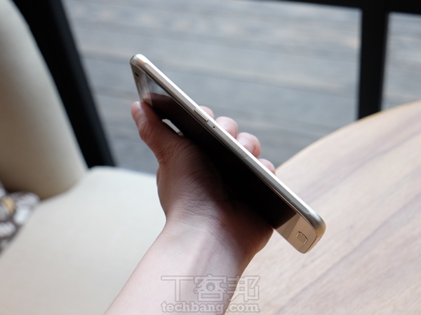 實機動手玩 Galaxy S6 及新版 TouchWiz 軟體功能上手