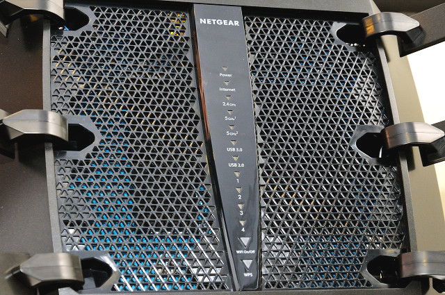 Netgear Nighthawk X6 R8000 無線路由器將在台開賣，三頻機種大戰近了 | T客邦