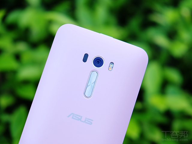 就是主打自拍，華碩 ZenFone Selfie 自拍機實測拍一拍