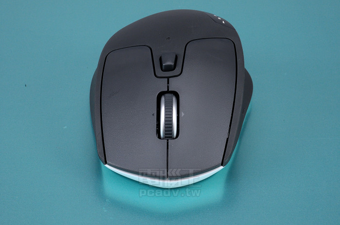 跨平台連線、切換使用，Logitech M720 Triathlon 多工無線滑鼠試用