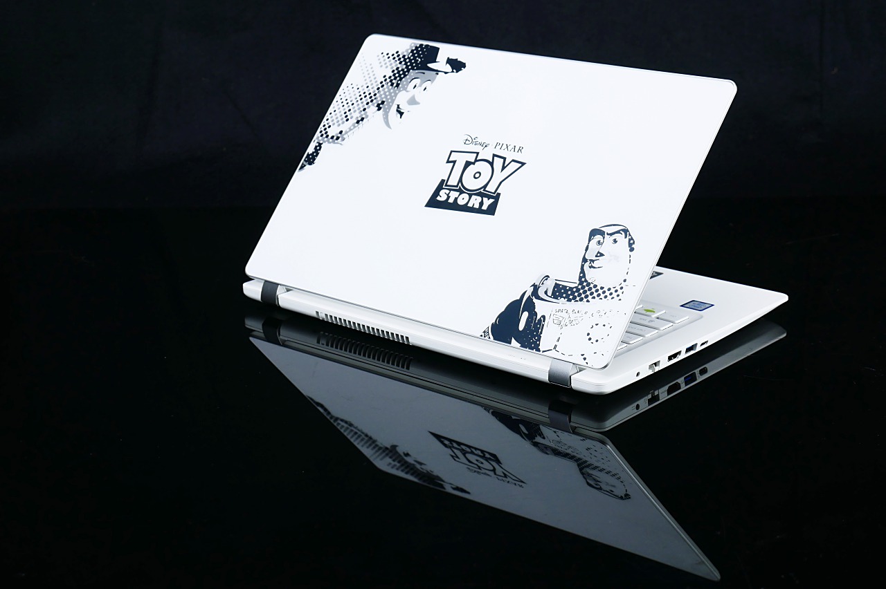 飛向宇宙浩瀚無垠！Acer 皮克斯30 週年玩具總動員紀念筆電開箱介紹| T客邦