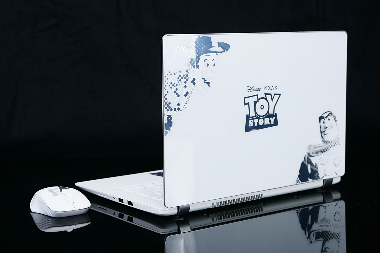 飛向宇宙浩瀚無垠！Acer 皮克斯30 週年玩具總動員紀念筆電開箱介紹| T客邦