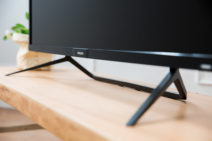 4K HDR 超高解析,流光溢彩美麗視界,Philips 液晶顯示器 436M6VBRAB 亮眼登場