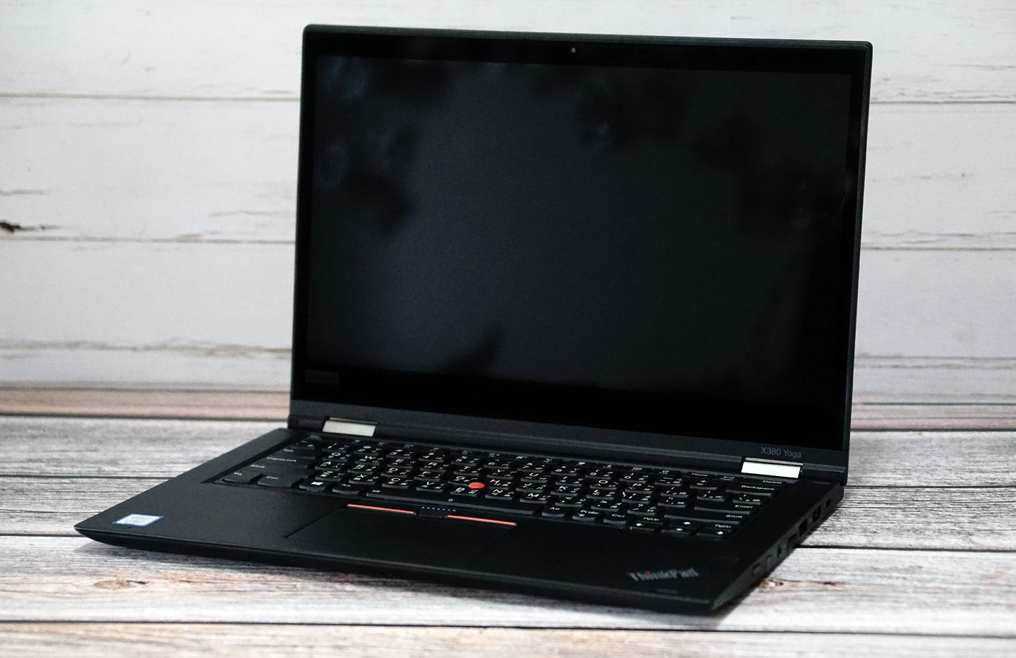 360 度螢幕翻轉二合一筆電ThinkPad X380 Yoga 開箱：多元應用模式輔以