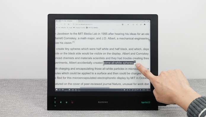 笔电上盖结合可手写电子纸 Lenovo Thinkbook Plus 让你一机多用